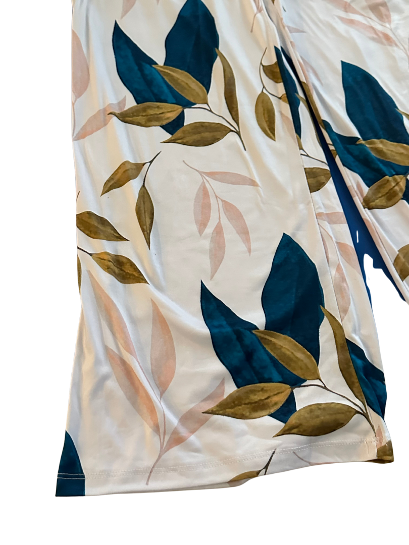 Conjunto 2 piezas -Pantalon blanco acampanado y Blusa Verde manga larga