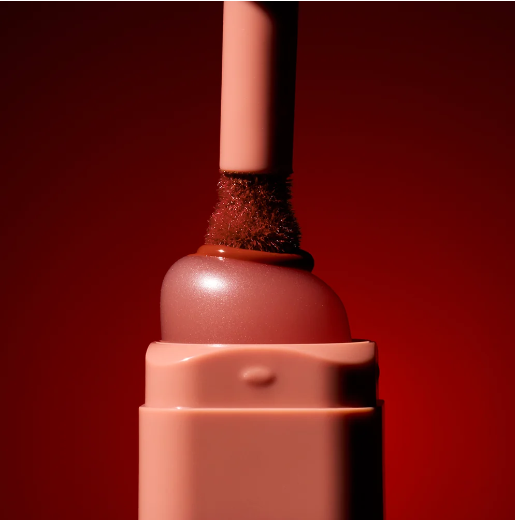 Tinte Labial Liquido Kiss me de Beauty Creations Tono Bearly Brown