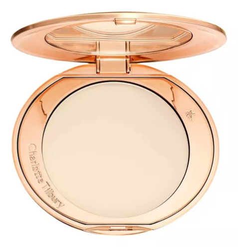 Base en polvo de Charlotte Tilbury Tono Fair/Pale