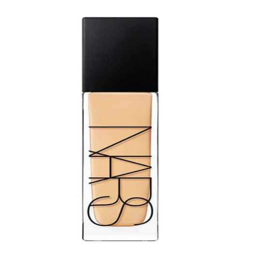 Base Natural Radiant Foundation Nars Light 3.5 Salzburg