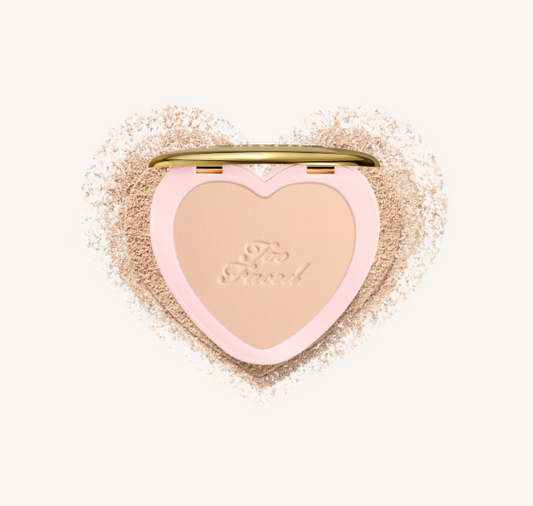 Polvo Fijador Soft Blur Born this Way de Too Faced tono Light