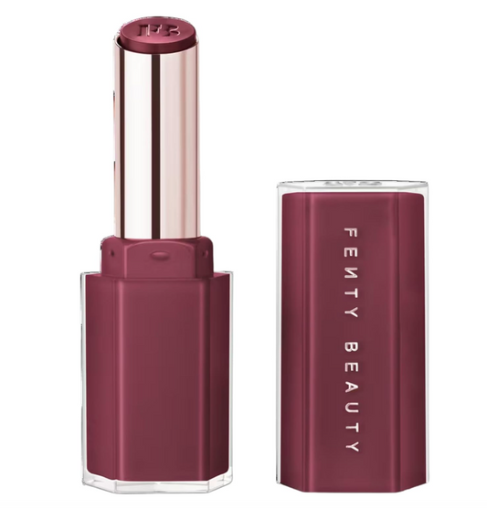 Lip Gloss Bomb Stix de Fenty Beauty Tono Riri 06